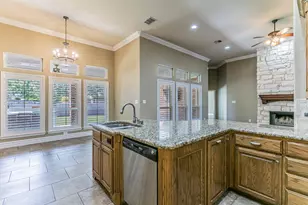 112 Star Ridge Cir, Waco, TX 76657 - Photo 6