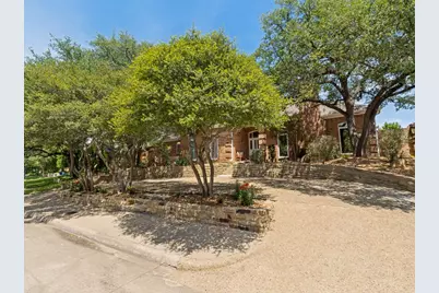 9502 Moss Haven Drive, Dallas, TX 75231 - Photo 2