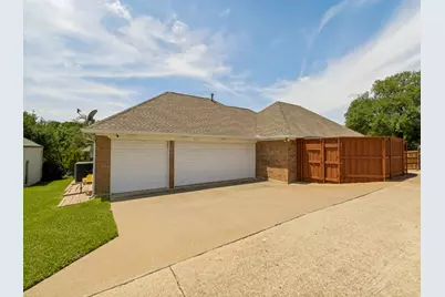 9502 Moss Haven Drive, Dallas, TX 75231 - Photo 36