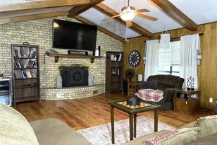 400 S 8th Ave, Teague, TX 75860 - Photo 2