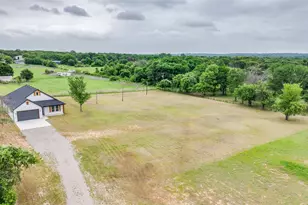 1621 Co Rd 4764, Boyd, TX 76023 - Photo 4