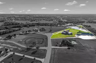356 Bold Springs Ct, West, TX 76691 - Photo 2