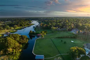 2001 Rose Pointe, Athens, TX 75752 - Photo 2