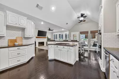 1917 Winding Creek Boulevard, Flower Mound, TX 75022 - Photo 14