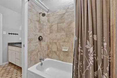 1917 Winding Creek Boulevard, Flower Mound, TX 75022 - Photo 24