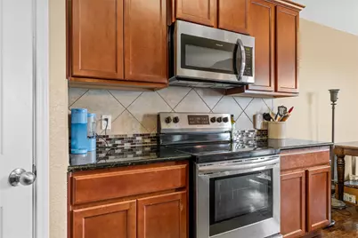 3200 Skinner Drive, Waco, TX 76655 - Photo 10