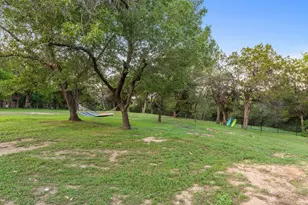 240 Canyon Dr, Whitney, TX 76692 - Photo 22