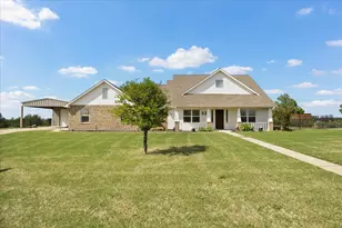 528 Hubbard Cir, Nevada, TX 75173 - Photo 2