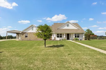 528 Hubbard Circle, Nevada, TX 75173 - Photo 2