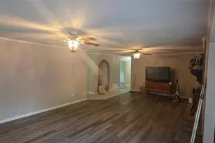 1065 Abbie Ln, Glen Rose, TX 76043 - Photo 4