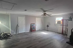 1065 Abbie Ln, Glen Rose, TX 76043 - Photo 12