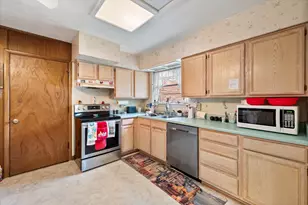 1715 Bradford Dr, Arlington, TX 76010 - Photo 8