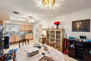 1715 Bradford Dr, Arlington, TX 76010 - Photo 10