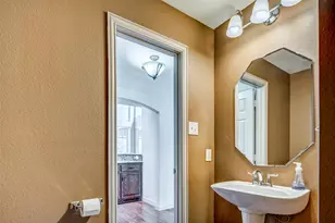 5517 Hidden Creek Ln, Frisco, TX 75036 - Photo 20
