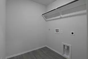 816 Bluffview Dr, Cleburne, TX 76031 - Photo 22