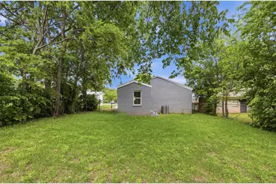 5525 Goodman Avenue, Fort Worth, TX 76107 - Photo 26