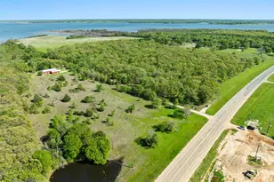 320 FM897, Telephone, TX 75488 - Photo 1