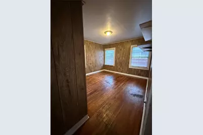 217 14th Street, Grand Prairie, TX 75050 - Photo 8