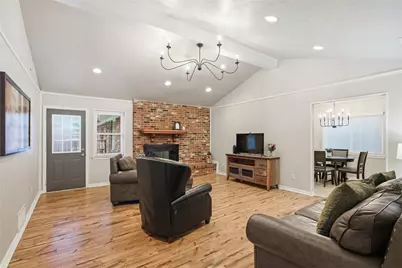 3832 Westminster Drive, Carrollton, TX 75007 - Photo 10
