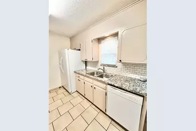 1105 Springdale Road, Bedford, TX 76021 - Photo 8