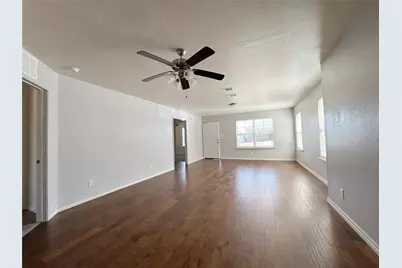 1310 Stewart Street, Fort Worth, TX 76104 - Photo 2