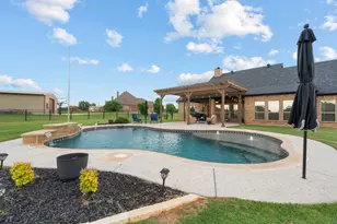 112 Eagle Moor Ln, Weatherford, TX 76087 - Photo 34
