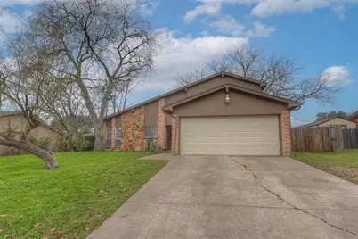 1024 Edgewood Trail, Benbrook, TX 76126 - Photo 2