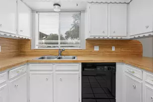 1024 Edgewood Trail, Benbrook, TX 76126 - Photo 14