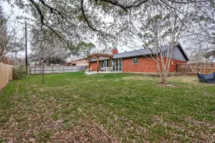 1318 E Windsor Dr, Denton, TX 76209 - Photo 28