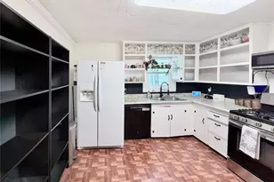 8508 Hanon Dr, White Settlement, TX 76108 - Photo 6