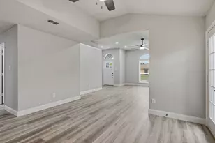 8105 Spruce Valley Dr, Fort Worth, TX 76137 - Photo 10