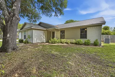 1701 Tobie Layne Street, Benbrook, TX 76126 - Photo 6