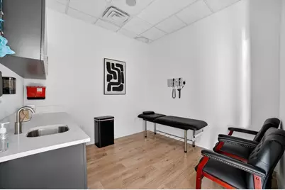 2321 Ira E Woods Avenue #Suite 120, Grapevine, TX 76051 - Photo 14