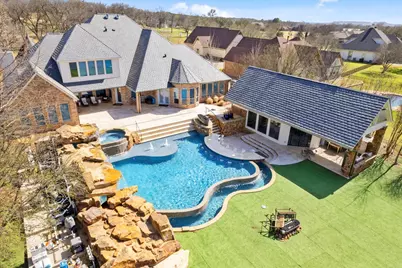 1904 W Emerald Bend Court, Granbury, TX 76049 - Photo 38