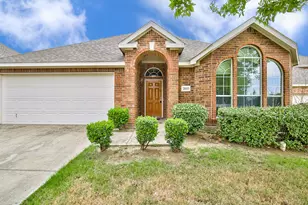 2605 Monroe Dr, McKinney, TX 75070 - Photo 2
