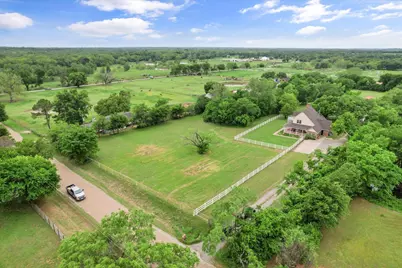 2 Carrol Price Court #A, Mansfield, TX 76063 - Photo 2
