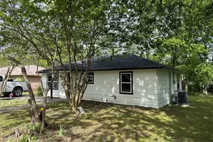 1114 Blackburn St, Commerce, TX 75428 - Photo 18