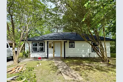 1114 Blackburn Street, Commerce, TX 75428 - Photo 1