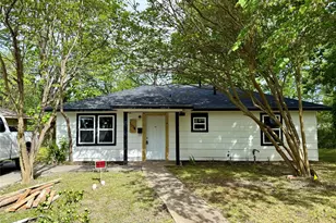 1114 Blackburn St, Commerce, TX 75428 - Photo 1