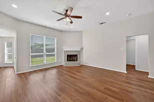 548 Marybeth Dr, Burleson, TX 76028 - Photo 6