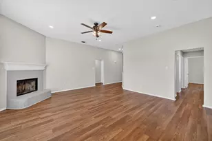 548 Marybeth Dr, Burleson, TX 76028 - Photo 6