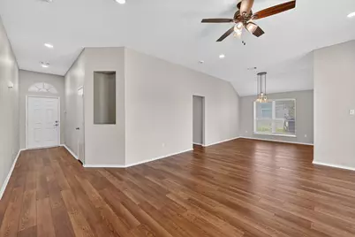 548 Marybeth Drive, Burleson, TX 76028 - Photo 8