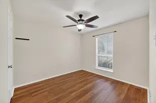 548 Marybeth Dr, Burleson, TX 76028 - Photo 22
