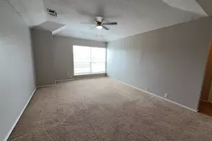 2805 Crater Lake Ln, Denton, TX 76210 - Photo 16