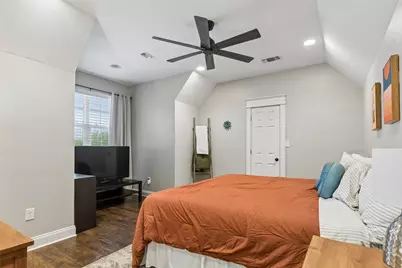 2240 Hollyhill Lane, Denton, TX 76205 - Photo 22