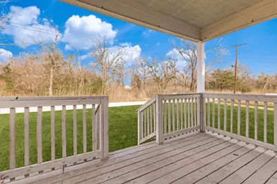 711 S 3rd Avenue E, Dawson, TX 76639 - Photo 2