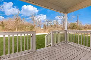 711 S 3rd Ave E, Dawson, TX 76639 - Photo 2