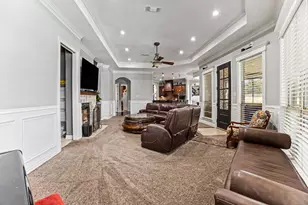 505 S Bluegrove Rd, Lancaster, TX 75146 - Photo 10
