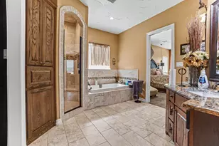 505 S Bluegrove Rd, Lancaster, TX 75146 - Photo 14