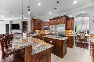 505 S Bluegrove Rd, Lancaster, TX 75146 - Photo 6